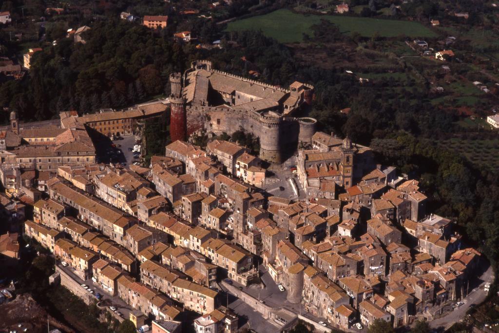 La Casa Degli Elfi Villa Manziana Esterno foto